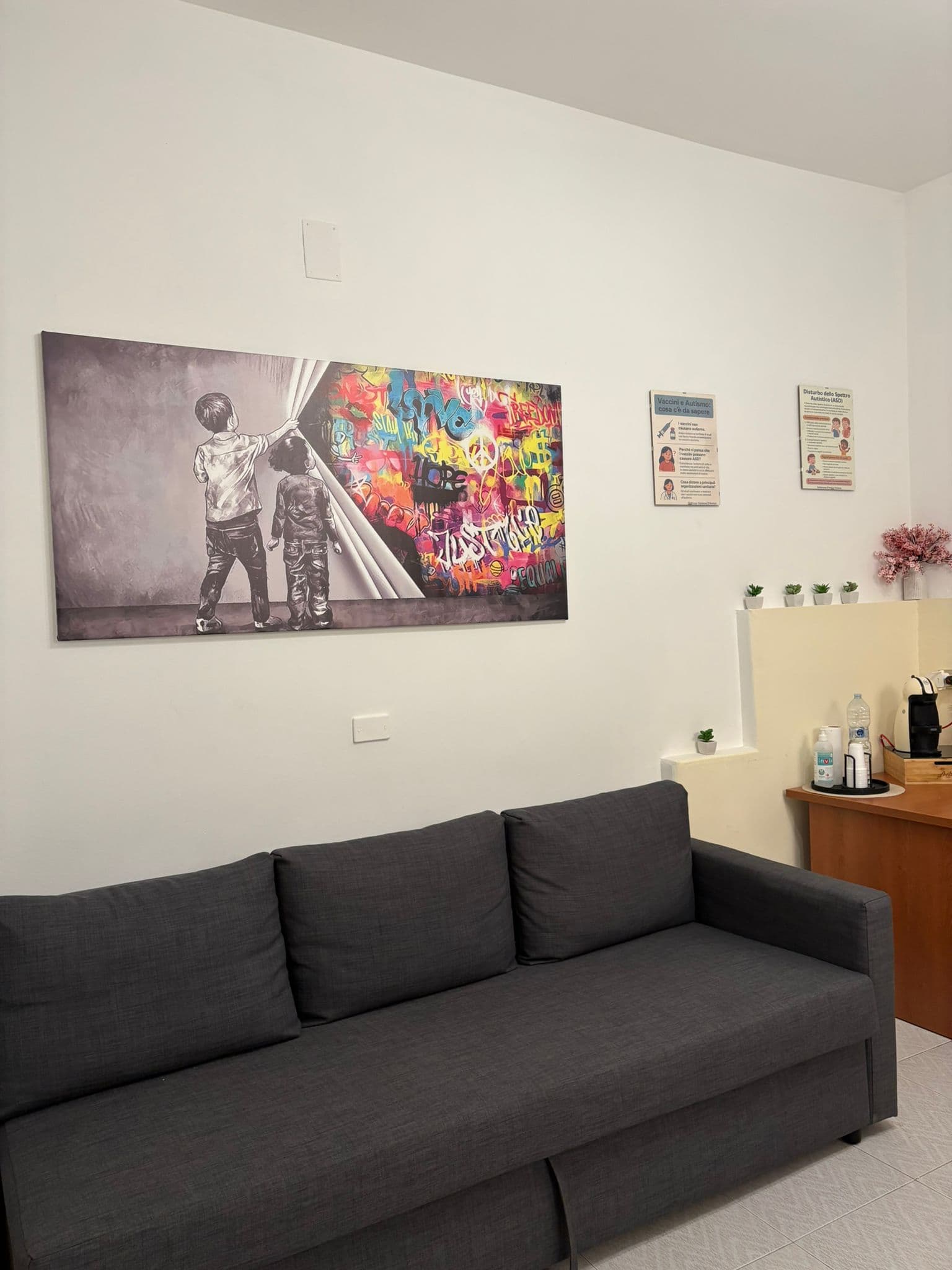 Sala di Attesa (Divano)